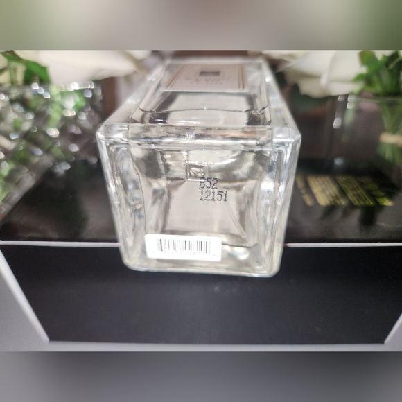 Vintage Blackberry & Bay Cologne Spray by Jo Malone; 100ml / 3.4 fl.oz; May 2012 - Picture 7 of 14